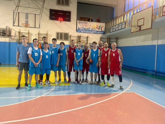 В Богородицке проходил дружеский турнир по баскетболу