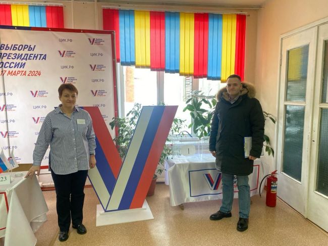 Избирательные участки в Богородицке посетил член Общественного штаба по наблюдению за выборами в Тульской области