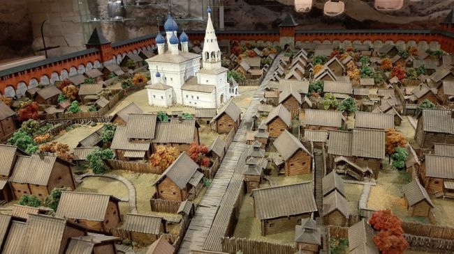 В экспозиционном зале в атриуме Тульского кремля появился макет древней крепости