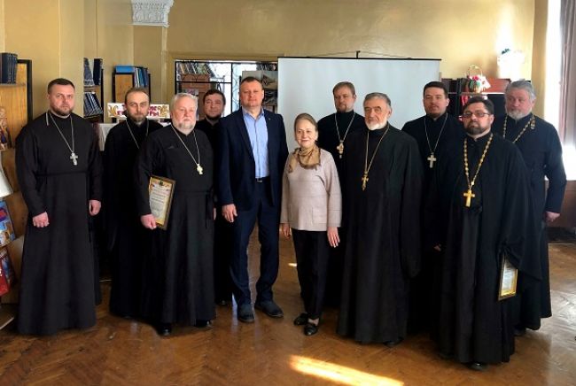 День православной книги отметили в межпоселенческой районной библиотеке