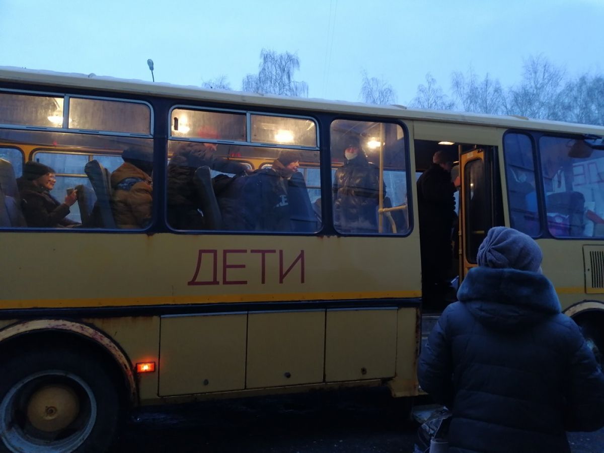 Сотрудники богородицкой прокуратуры рассказывают о требованиях для обеспечения безопасности на дорог