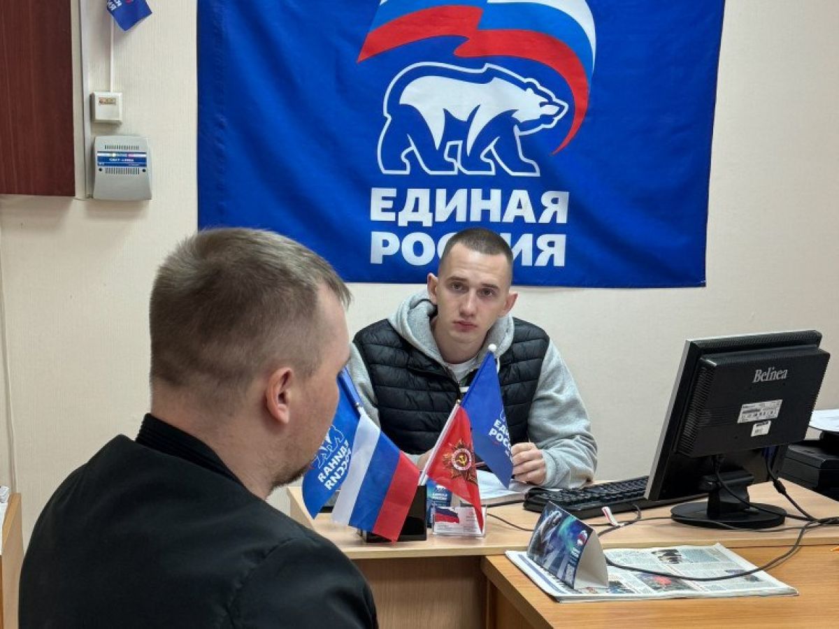 Иван Сычев: «Наши парни ежедневно рискуют жизнью, чтобы обезопасить территории и спасти людей»