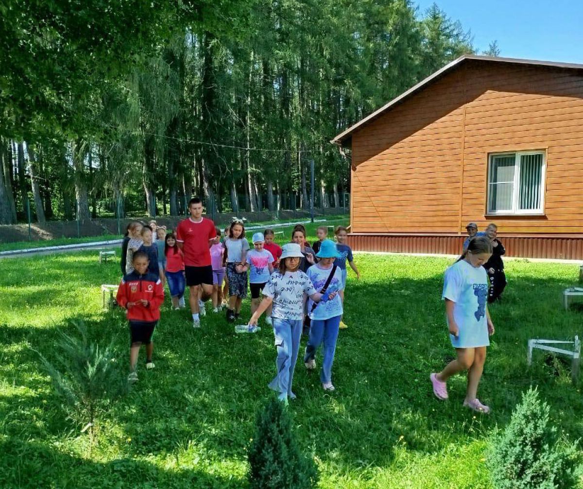 Как отдыхающие лагеря «Юность» спасли своих вожатых