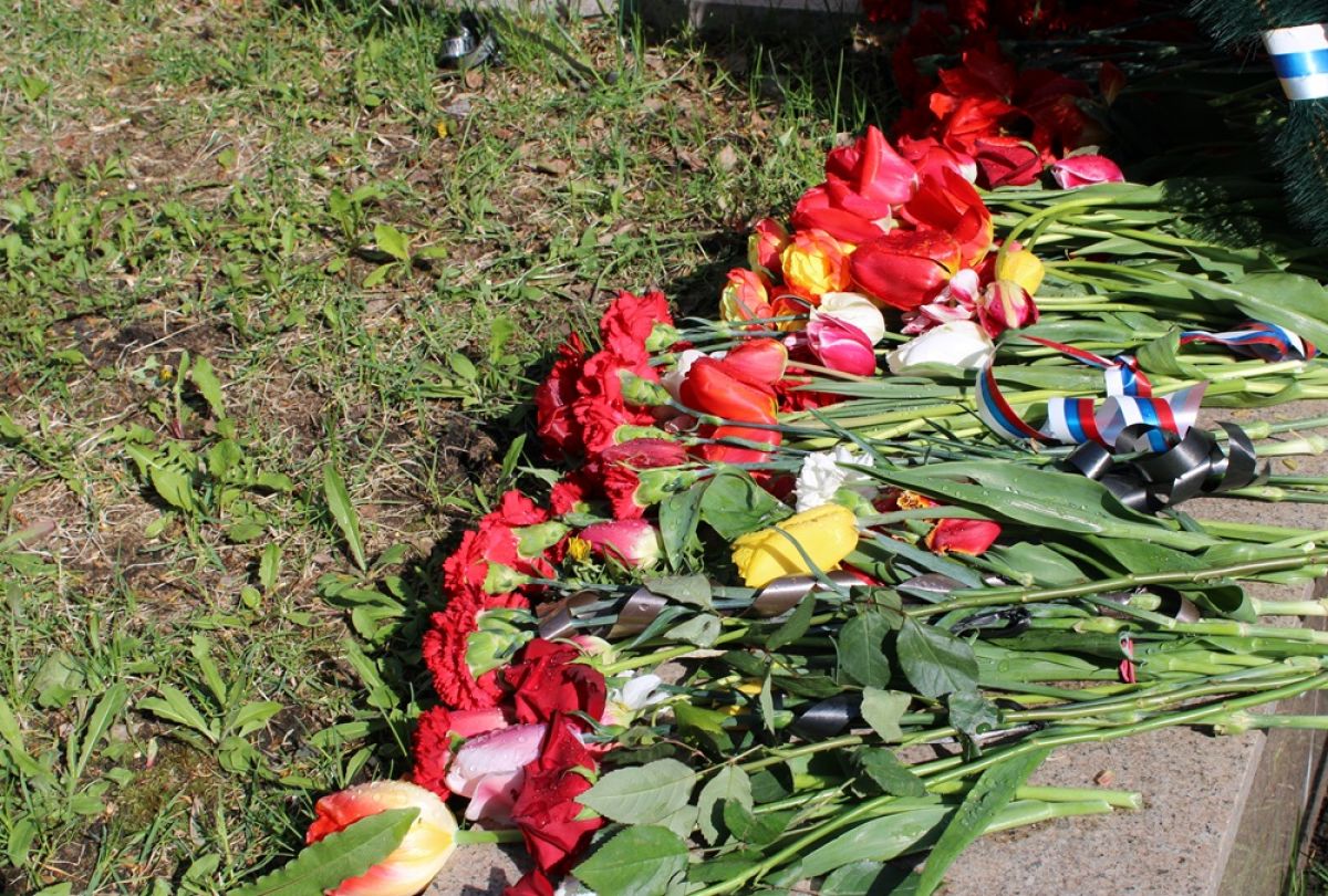 В Туле почтили память волонтеров, погибших при обстреле в Курской области