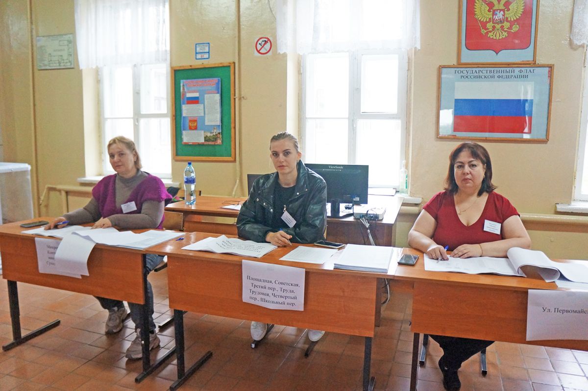 На участке №421 немало избирателей, пожелавших голосовать на дому На участке №421 немало избирателей, пожелавших голосовать на дому