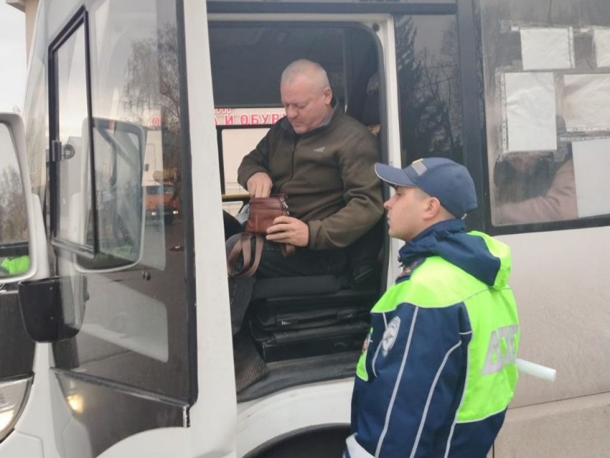 Госавтоинспекция Богородицкого района участвует в операции «Безопасный автобус»