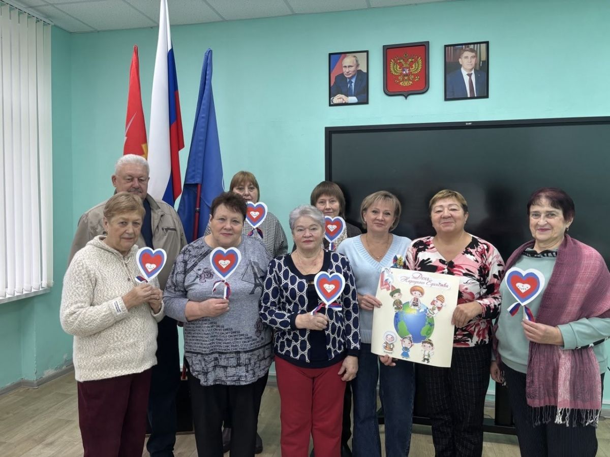 Мастер-класс в рамках программы «Активное долголетие» прошёл в политехническом колледже Мастер-класс в рамках программы «Активное долголетие» прошёл в политехническом колледже