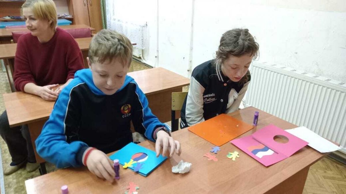 Творческий вечер клуба «Дружная семейка» на День народного единства Творческий вечер клуба «Дружная семейка» на День народного единства