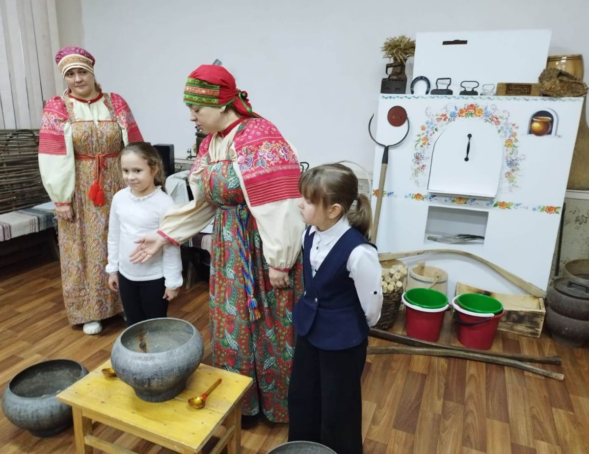 Мастера богородицкого ЦНКиР побывали в гостях у новомосковских коллег