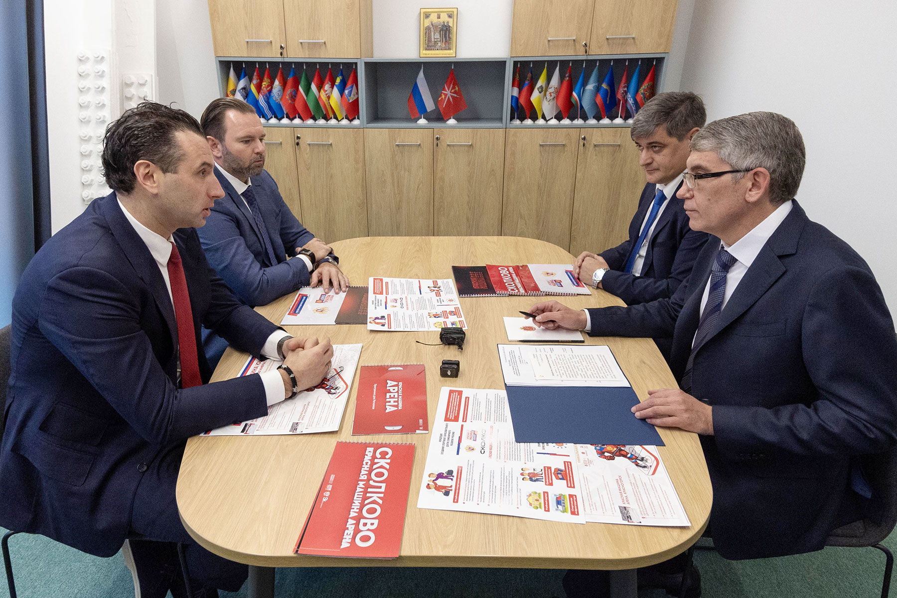 Дмитрий Миляев встретился с первым вице-президентом Федерации хоккея России Романом Ротенбергом