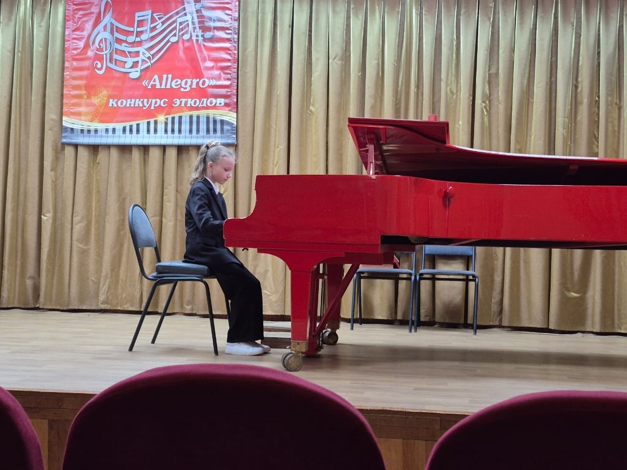 Богородицкие пианистки вернулись домой с победой