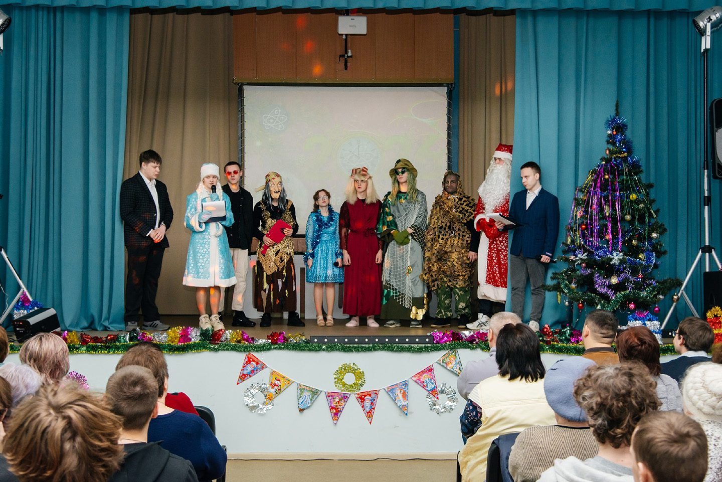 Новогоднее представление богородицкие студенты подготовили своими силами