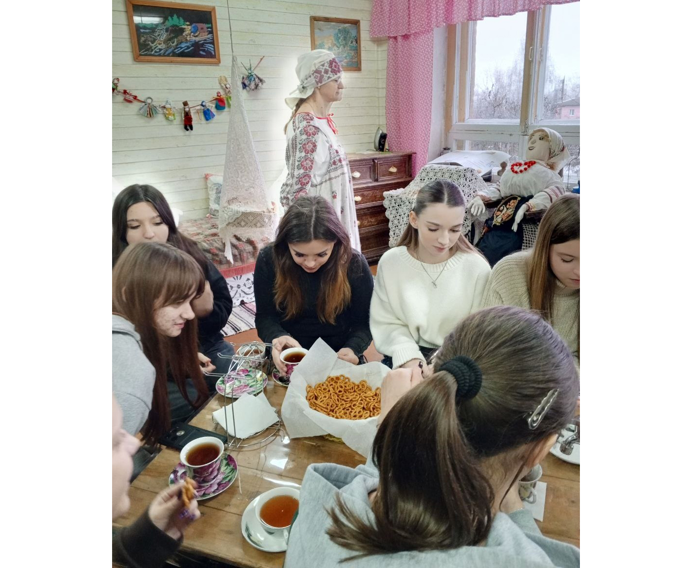 Богородицкие студенты совершили путешествие в прошлое России