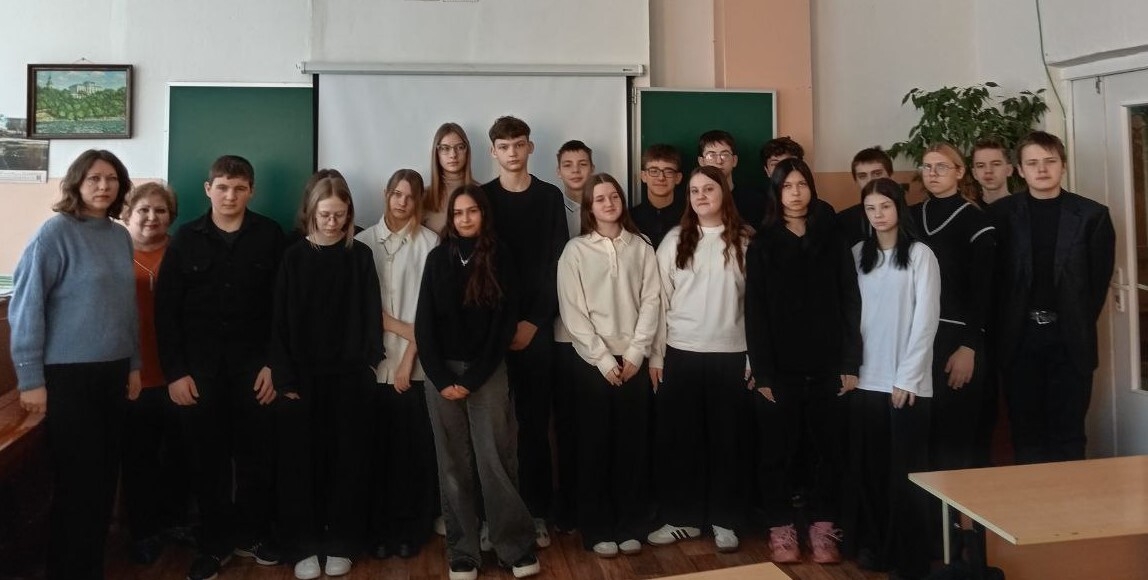 Богородицкая детвора отметила юбилей писателя мудрых сказок