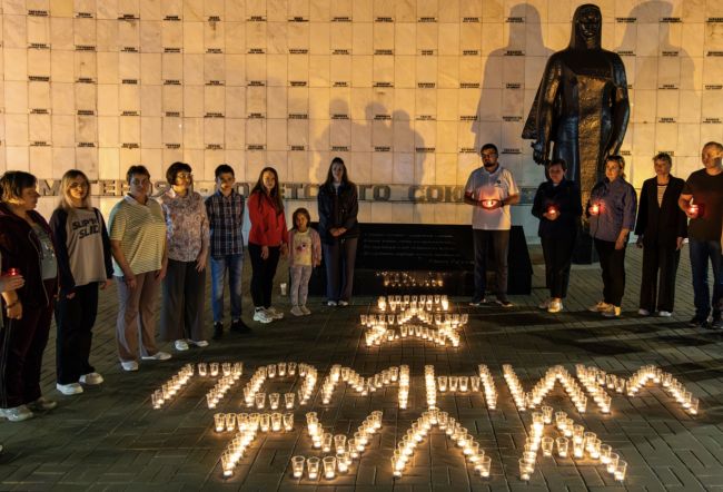 Тысячи свечей зажгли энергетики в память о героях Великой Отечественной войны