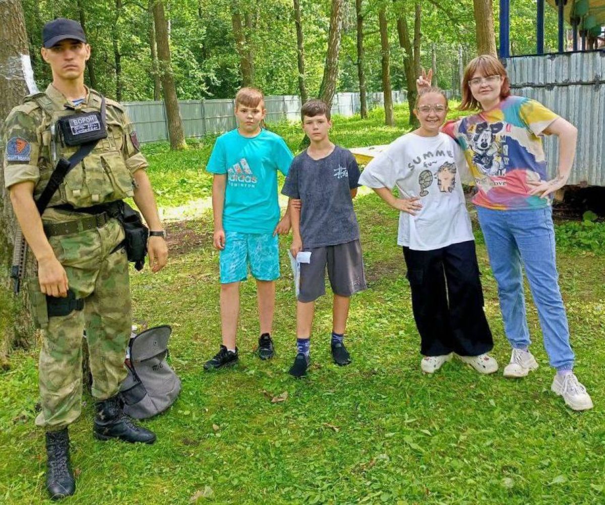 «Служу Отечеству»: ветеран СВО обучил детей ориентироваться на местности «Служу Отечеству»: ветеран СВО обучил детей ориентироваться на местности