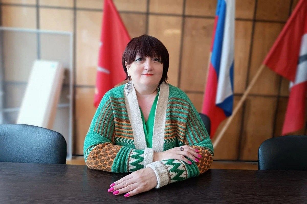 Елена Жарова: «Служба по контракту — осознанный выбор настоящих патриотов» Елена Жарова: «Служба по контракту — осознанный выбор настоящих патриотов»