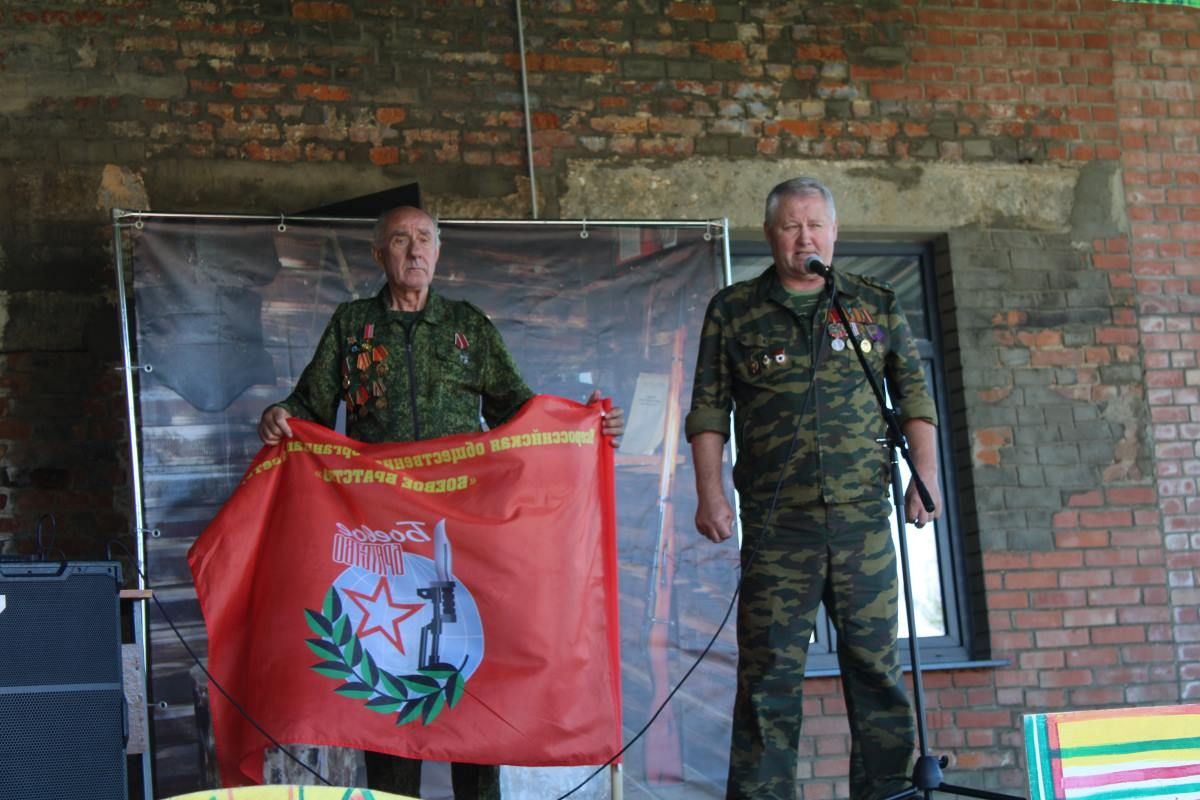 Юрий Аносов: «Мы гордимся теми, кто защищает интересы нашей Родины» Юрий Аносов: «Мы гордимся теми, кто защищает интересы нашей Родины»