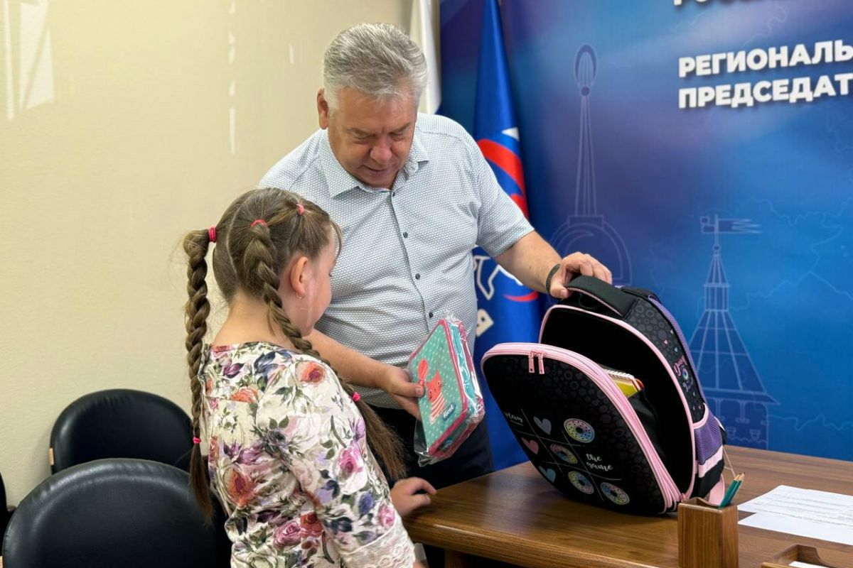 Николай Воробьев: «Мы стараемся помогать нашим защитникам и их близким» Николай Воробьев: «Мы стараемся помогать нашим защитникам и их близким»