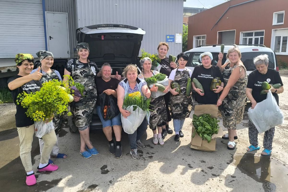 Теплоогаревцы выращивают овощи для приготовления сухих супов бойцам СВО