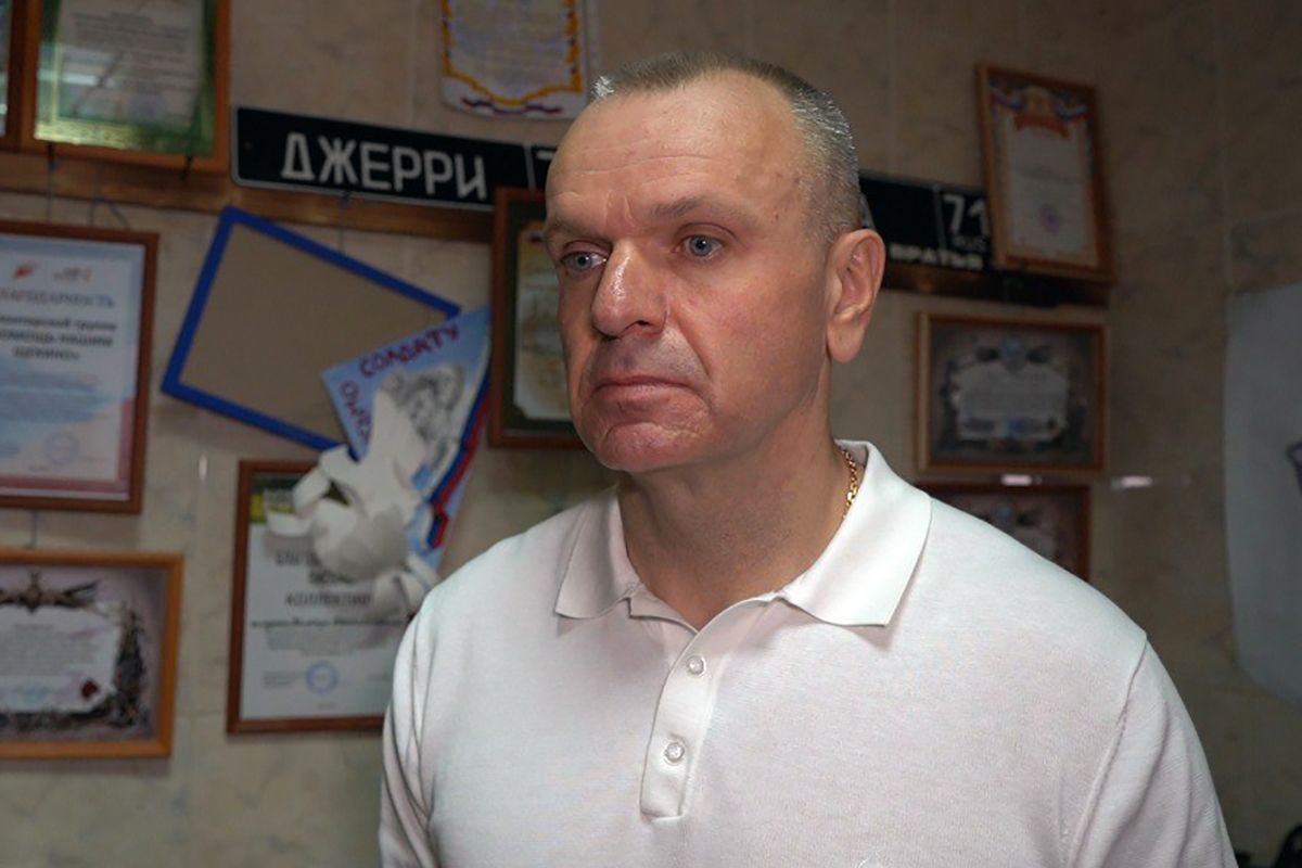 Дмитрий Коженкин оказывает помощь волонтерским объединениям Дмитрий Коженкин оказывает помощь волонтерским объединениям