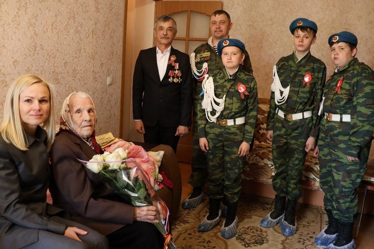 Сергей Кучмась: «Наши воины-контрактники равняются на своих дедов и прадедов-фронтовиков» Сергей Кучмась: «Наши воины-контрактники равняются на своих дедов и прадедов-фронтовиков»