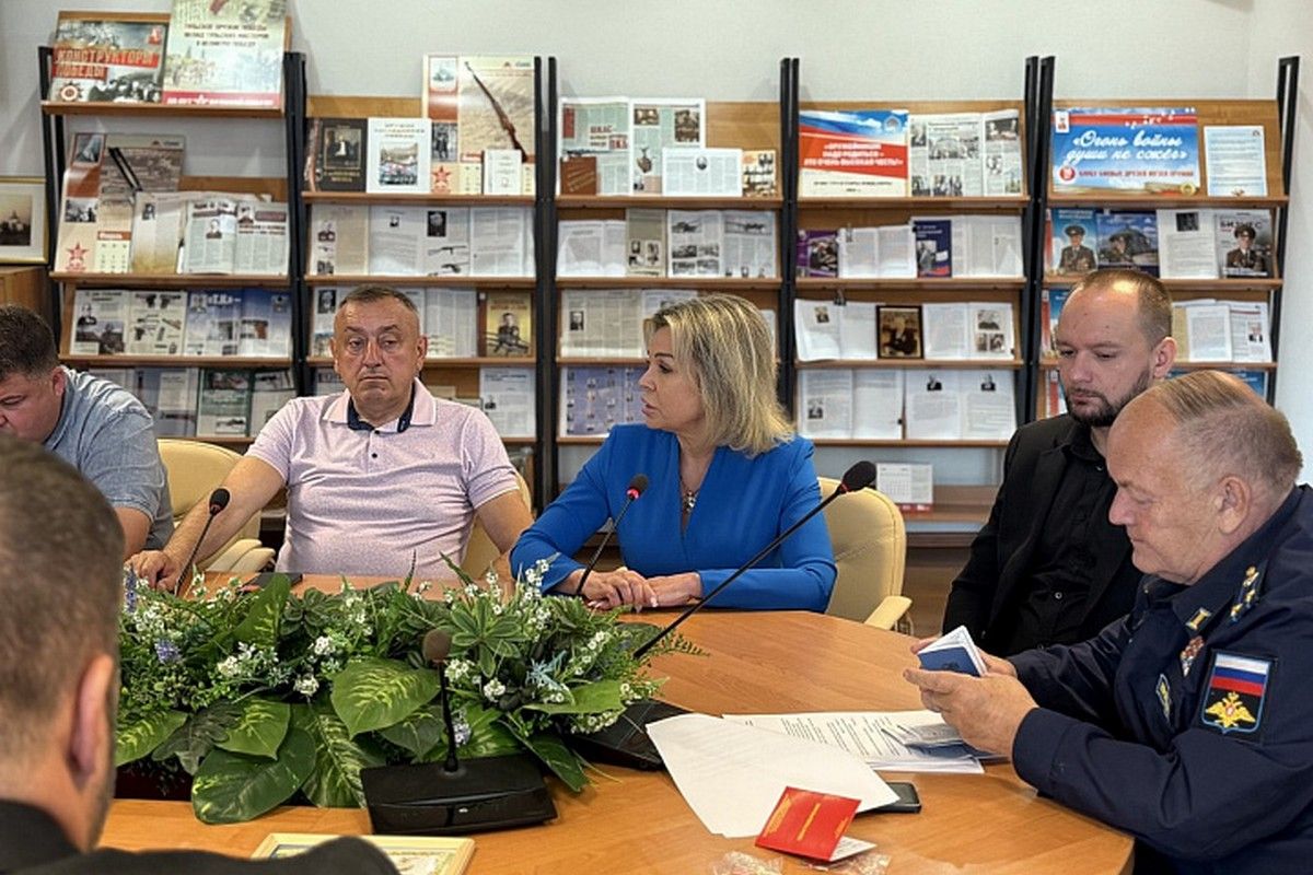 Ольга Слюсарева: «Важно, что ветераны передают опыт подрастающему поколению» Ольга Слюсарева: «Важно, что ветераны передают опыт подрастающему поколению»