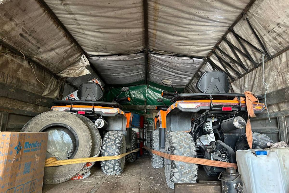 Из Ясногорского района вновь отправлена партия гуманитарной помощи участникам СВО Из Ясногорского района вновь отправлена партия гуманитарной помощи участникам СВО