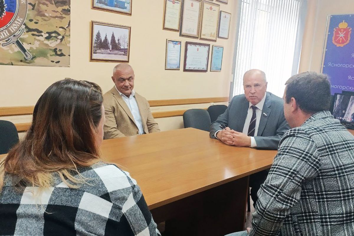 Анатолий Симонов: В Тульской области выстроена эффективная система поддержки участников СВО Анатолий Симонов: В Тульской области выстроена эффективная система поддержки участников СВО