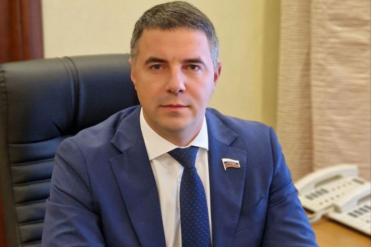 Алексей Эрк: «Жители Тульской области – надежный тыл для наших героев» Алексей Эрк: «Жители Тульской области – надежный тыл для наших героев»