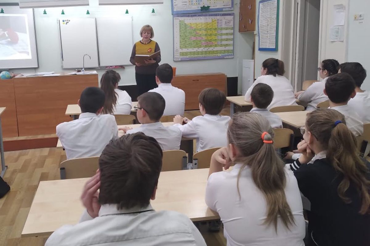 Донские школьники посмотрели хронику военных лет Донские школьники посмотрели хронику военных лет