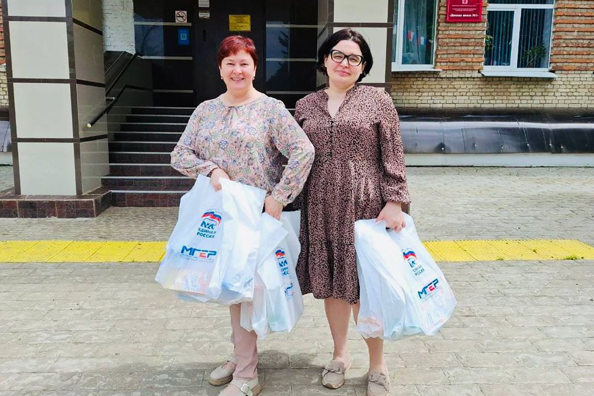 Елена Гребнева: Детство должно быть счастливым Елена Гребнева: Детство должно быть счастливым