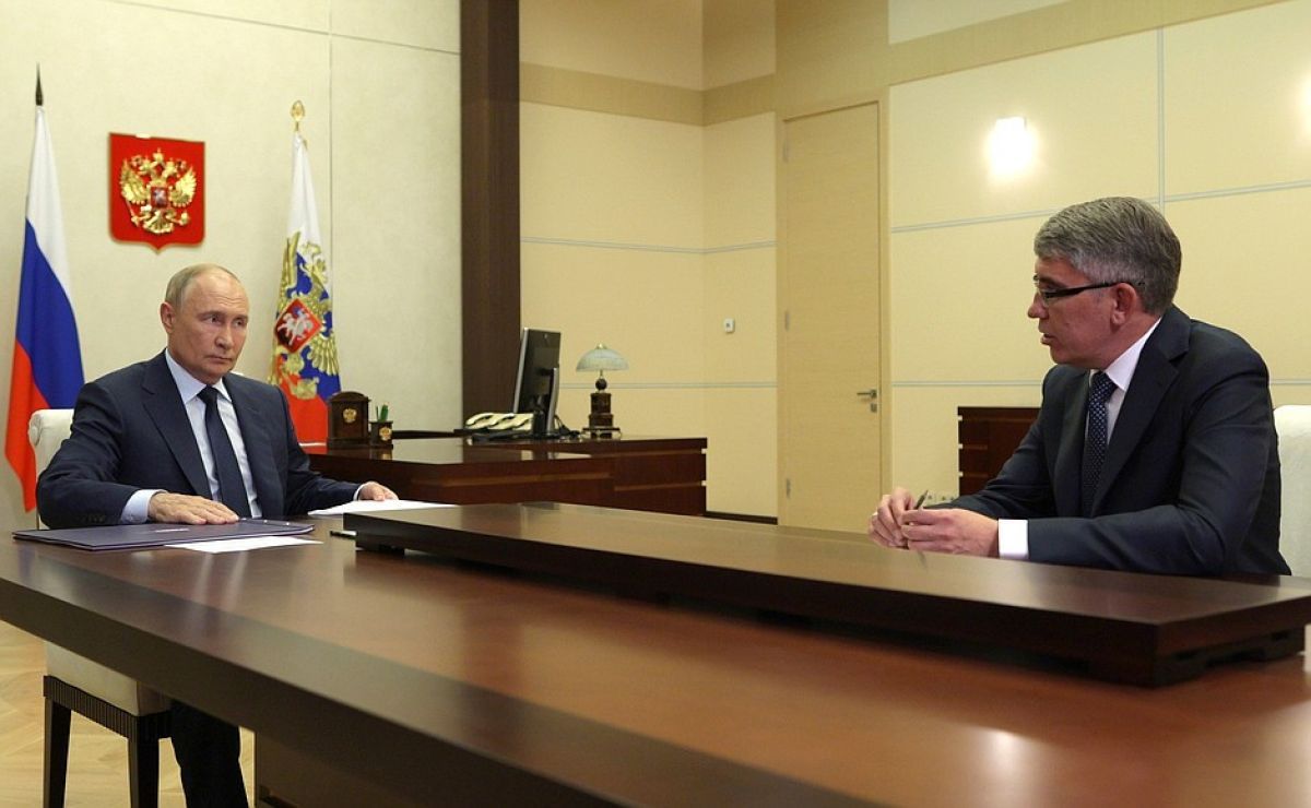 Год назад Дмитрий Миляев был назначен исполняющим обязанности губернатора Год назад Дмитрий Миляев был назначен исполняющим обязанности губернатора