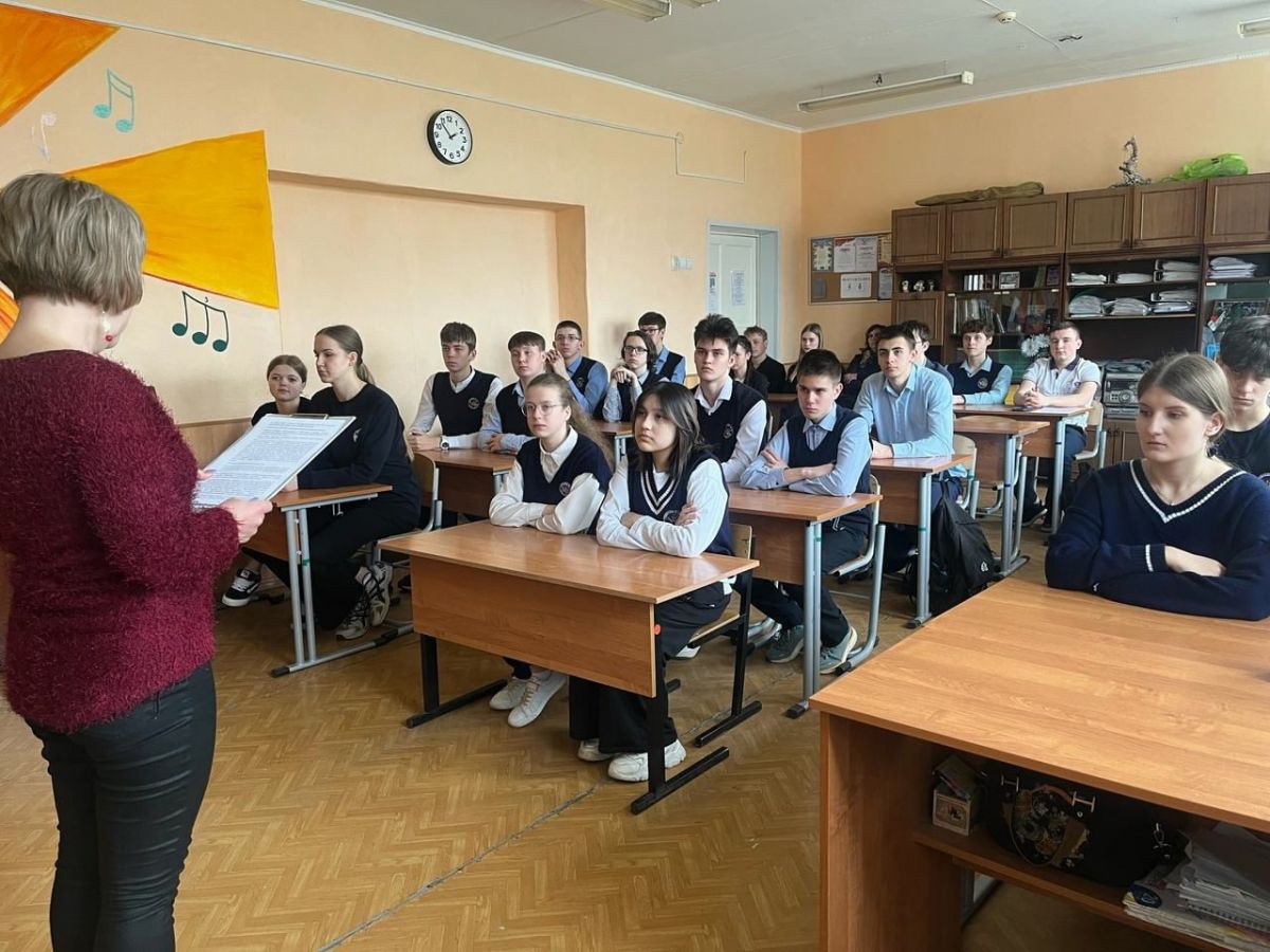 Школьники соревновались в познаниях о великих полководцах Школьники соревновались в познаниях о великих полководцах