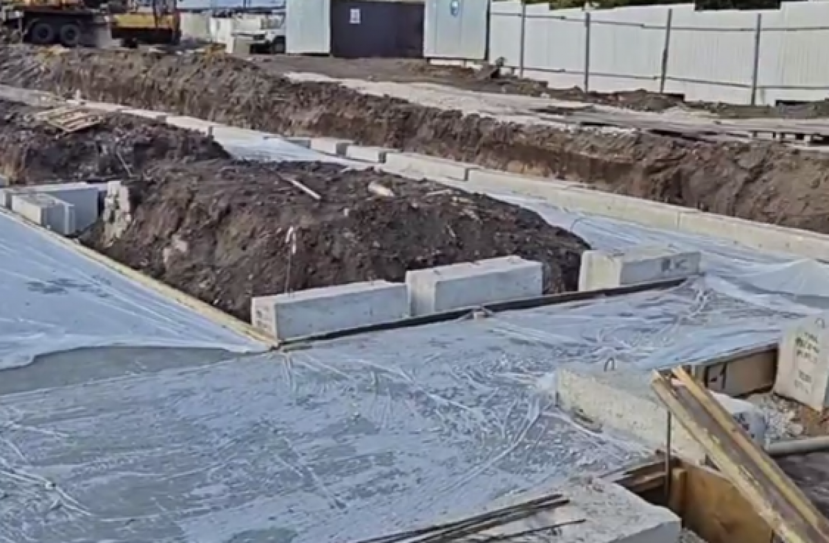 Жители 11 аварийных домов Северо-Задонска переедут в новостройку Жители 11 аварийных домов Северо-Задонска переедут в новостройку