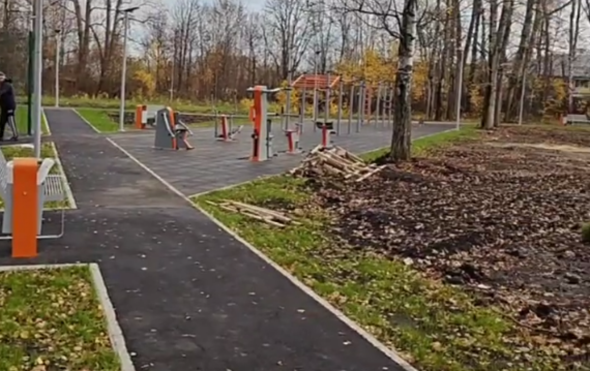 Сквер в микрорайоне Рудневе уже принимает посетителей Сквер в микрорайоне Рудневе уже принимает посетителей