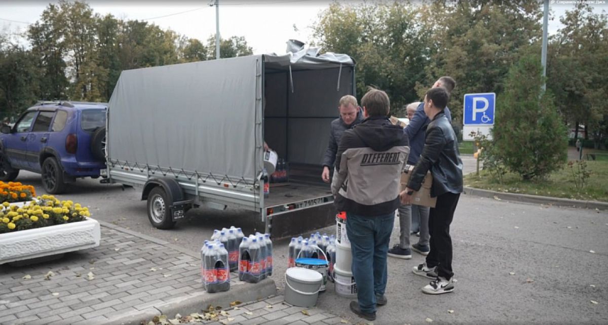 Тульские предприниматели отправили гуманитарную помощь участникам спецоперации Тульские предприниматели отправили гуманитарную помощь участникам спецоперации