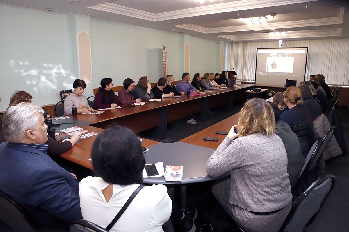 Для тульских журналистов прошёл семинар по освещению межэтнических вопросов Для тульских журналистов прошёл семинар по освещению межэтнических вопросов