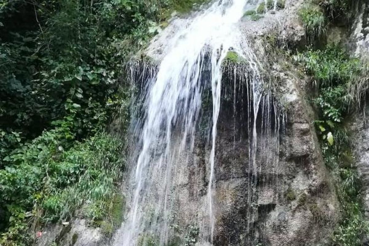 7 красивейших водопадов России, от которых захватывает дух