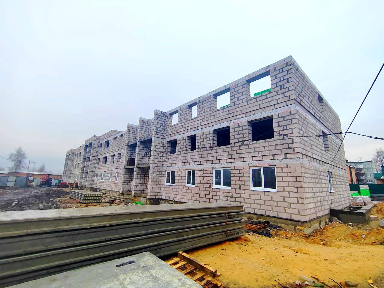 В Донском строится дом для переселения граждан из аварийного жилья В Донском строится дом для переселения граждан из аварийного жилья