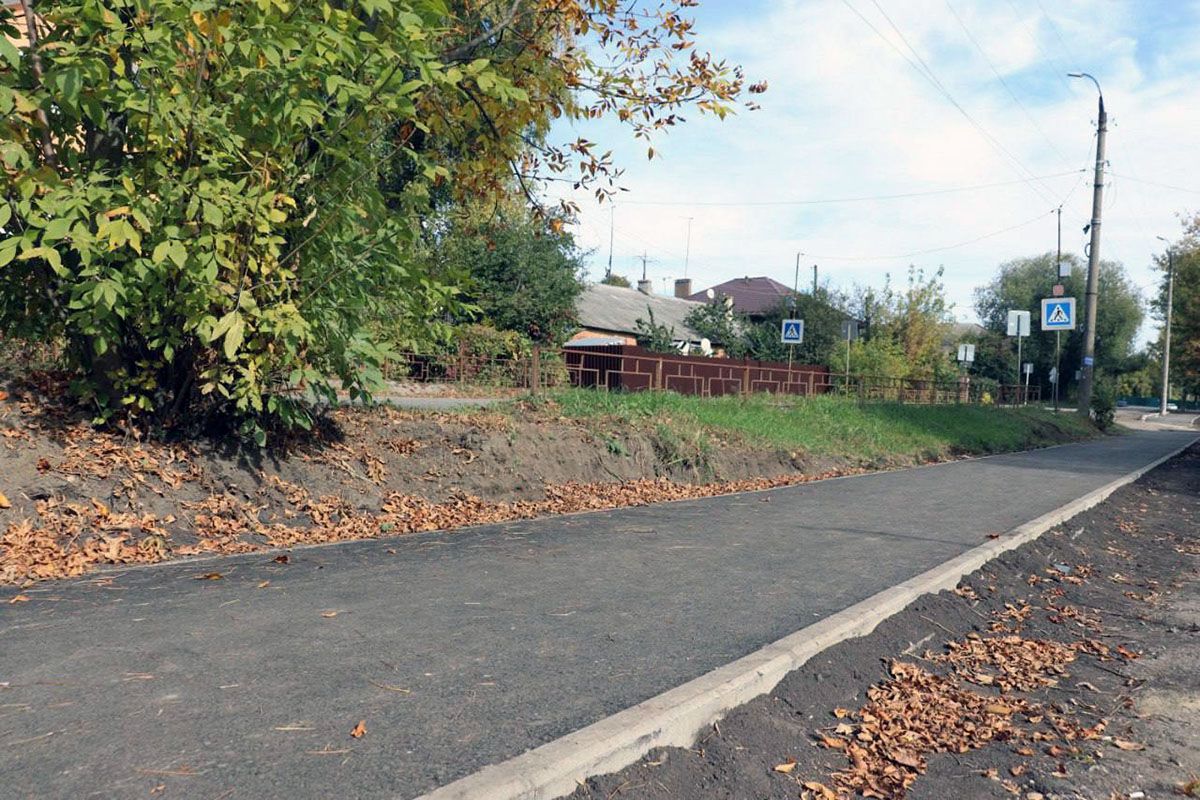 На улице Советской благоустроен тротуар На улице Советской благоустроен тротуар