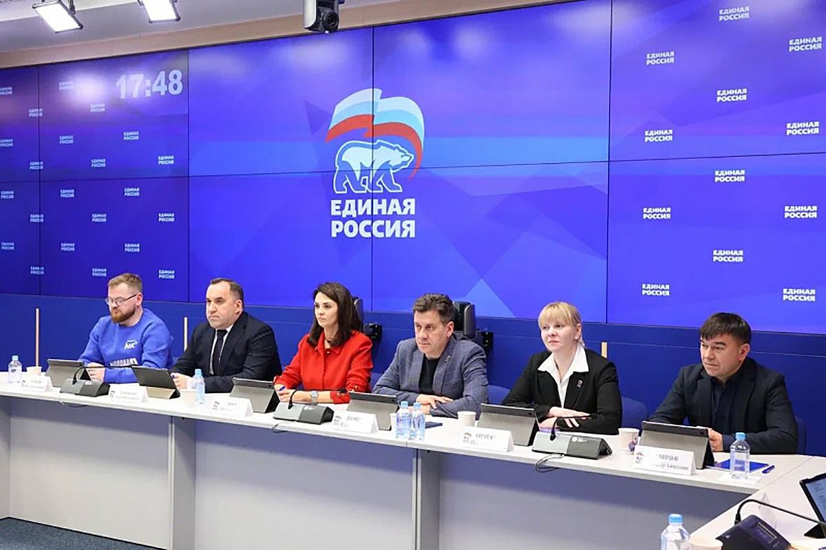 Андрей Дубровский: «Проект «лидеры России. Политика» – школа профессионального и личностного роста Андрей Дубровский: «Проект «лидеры России. Политика» – школа профессионального и личностного роста