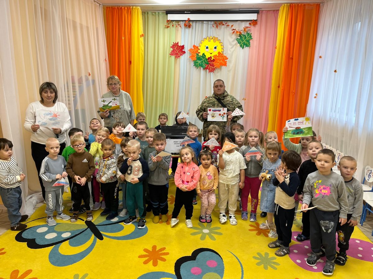 Дончане вновь собрали гуманитарную помощь Дончане вновь собрали гуманитарную помощь