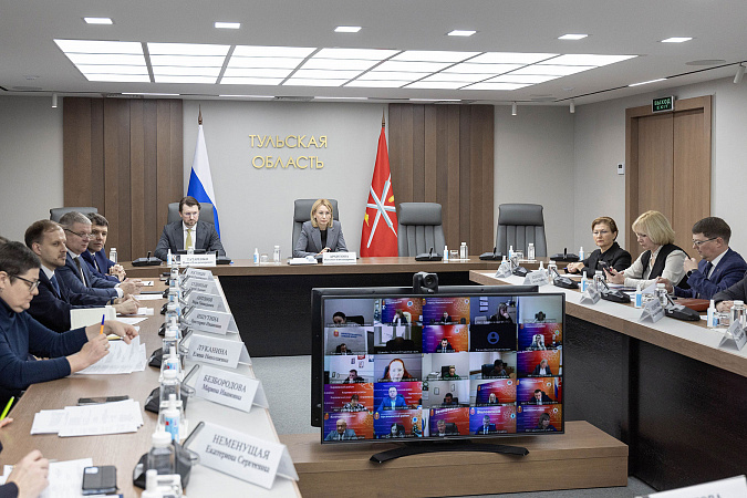 В Тульской области усиливают защиту трудовых прав жителей и обеспечивают своевременную выплату зарплат В Тульской области усиливают защиту трудовых прав жителей и обеспечивают своевременную выплату зарплат