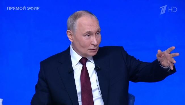 Президент ответил на вопрос многодетной матери о семейной ипотеке Президент ответил на вопрос многодетной матери о семейной ипотеке