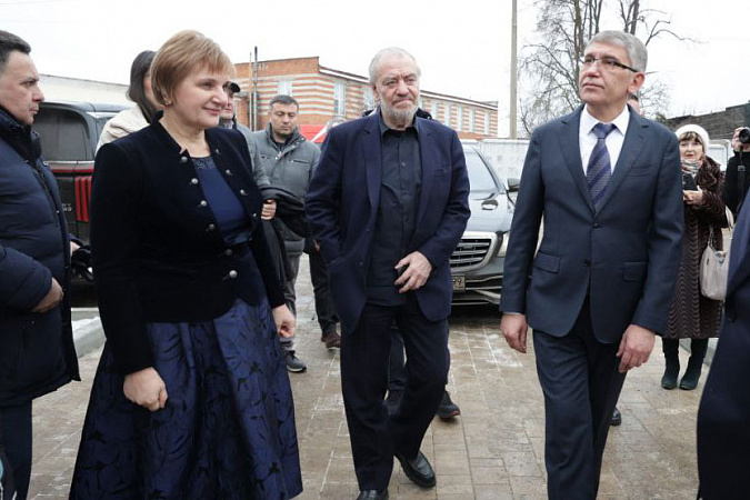 Дмитрий Миляев и Валерий Гергиев открыли в Алексине первый музей, посвященный жизни и творчеству Родиона Щедрина Дмитрий Миляев и Валерий Гергиев открыли в Алексине первый музей, посвященный жизни и творчеству Родиона Щедрина