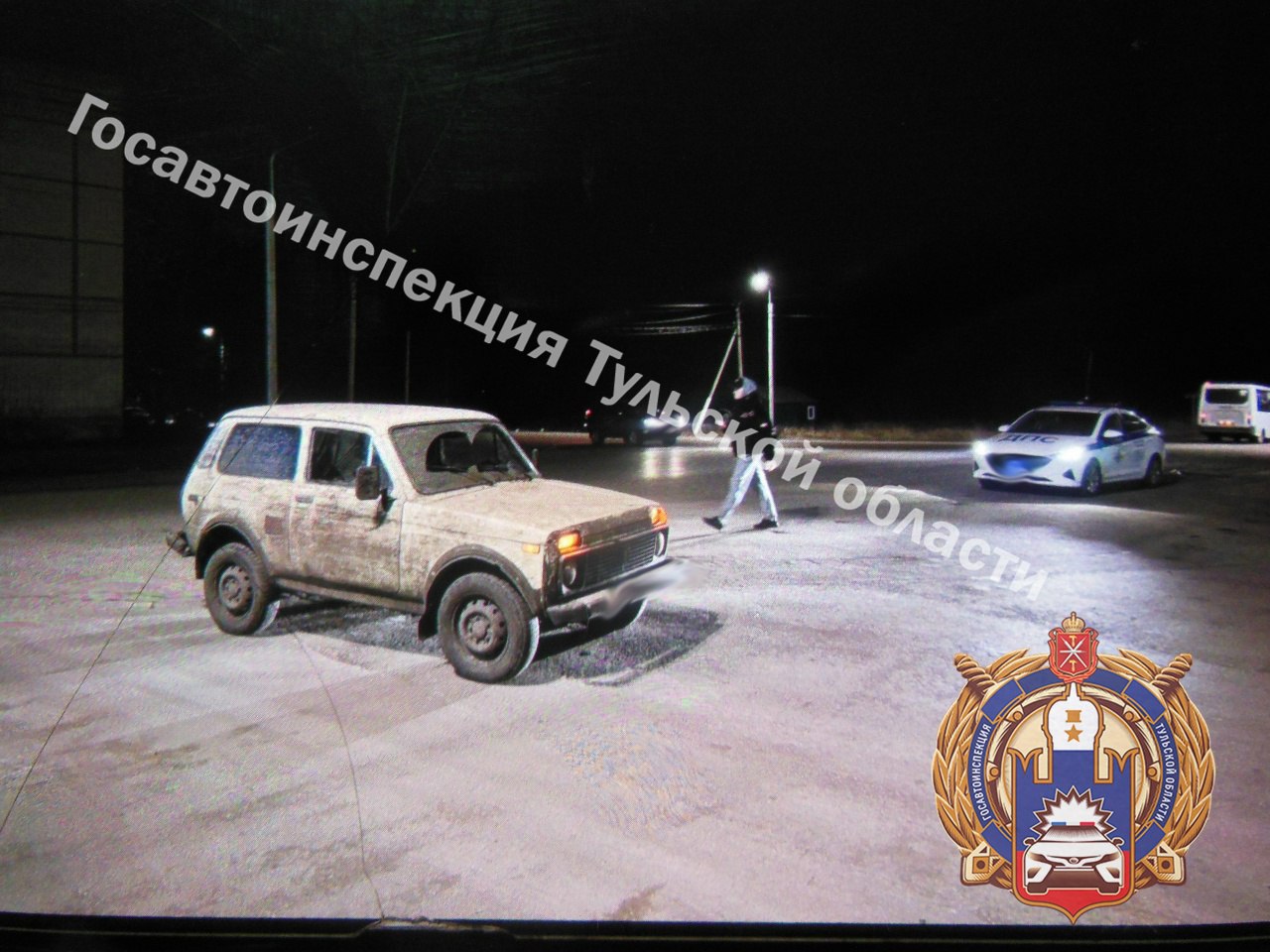 В Донском автомобиль сбил женщину, переходившую дорогу в неположенном месте В Донском автомобиль сбил женщину, переходившую дорогу в неположенном месте