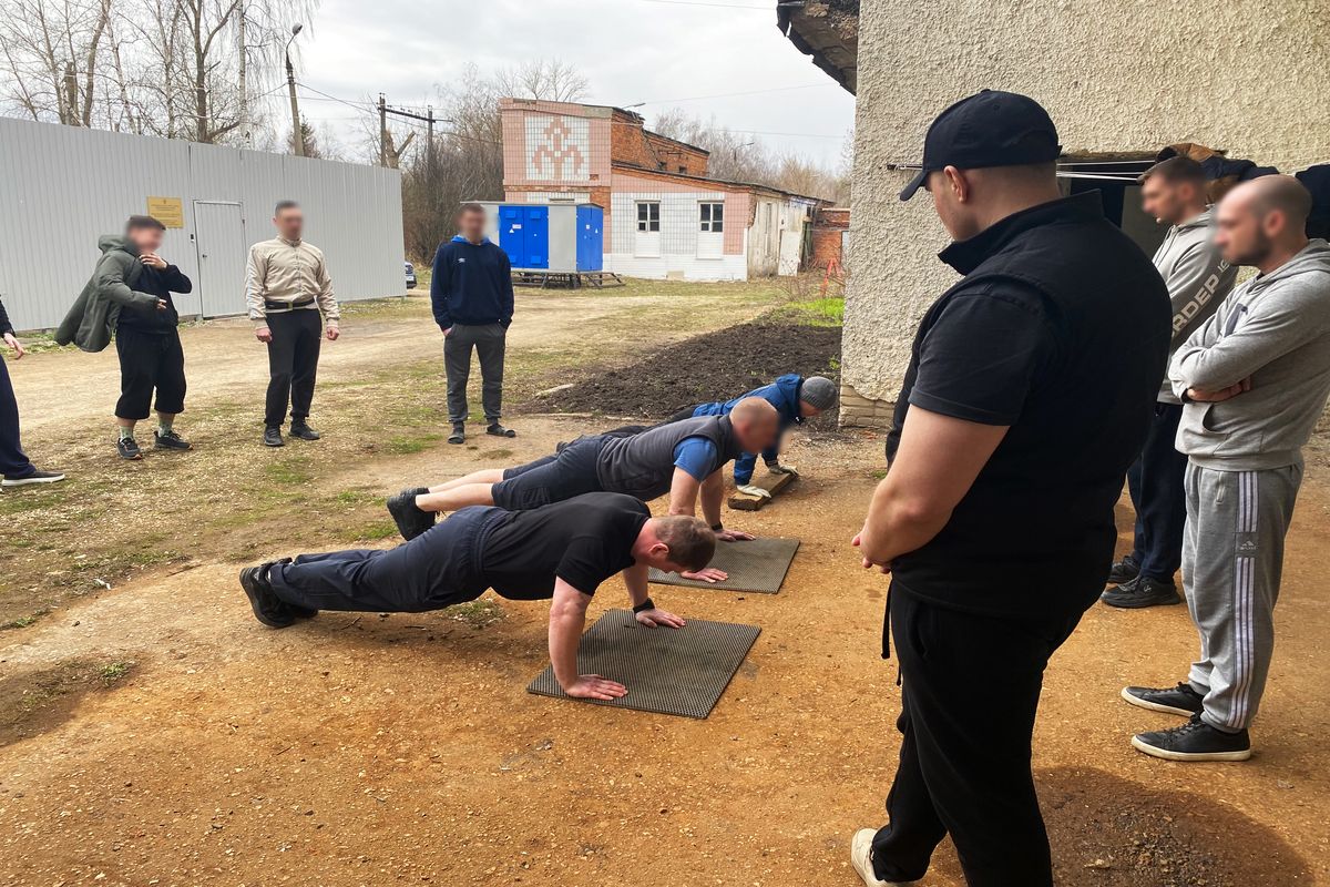 В донской колонии осужденные продемонстрировали свои спортивные достижения В донской колонии осужденные продемонстрировали свои спортивные достижения