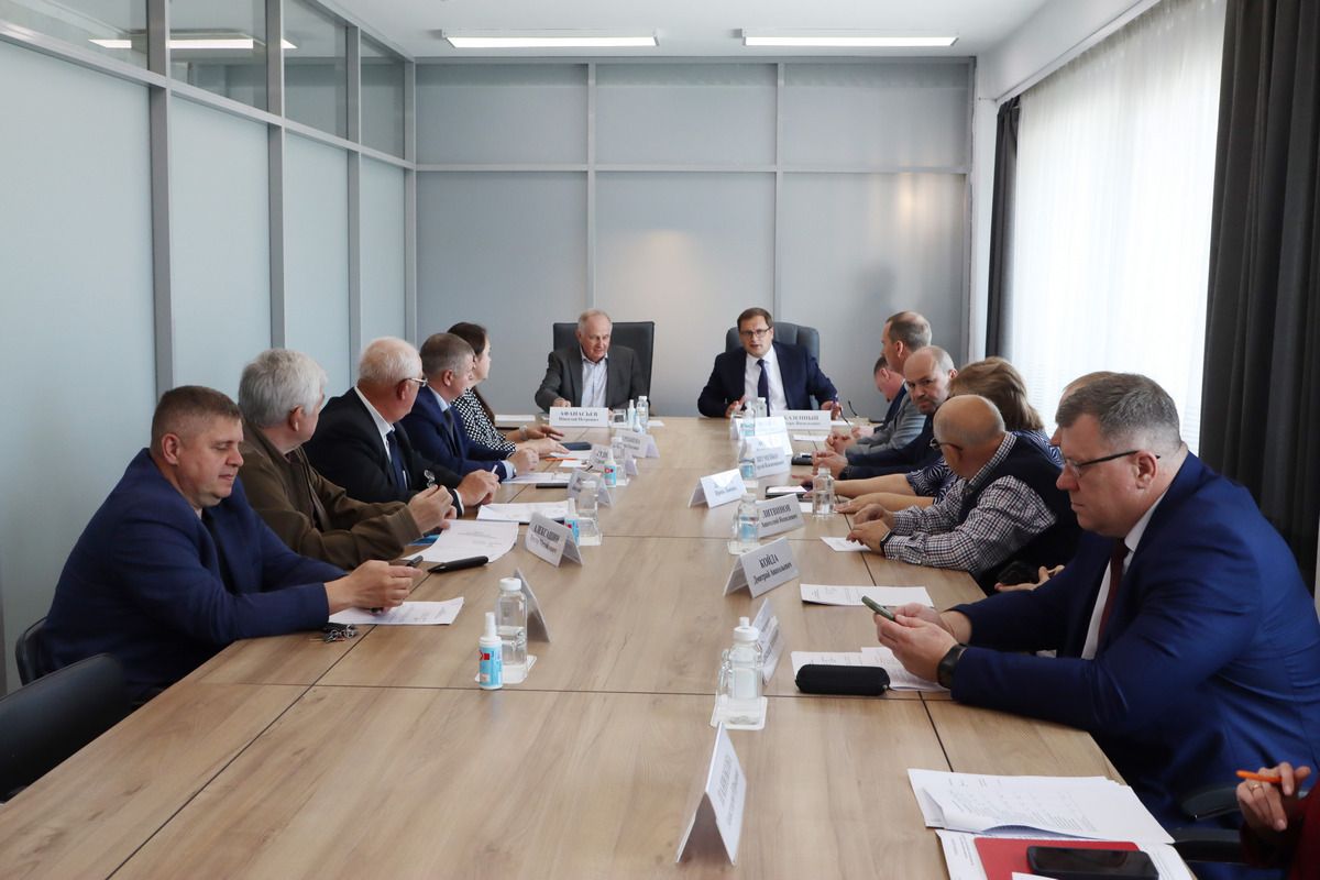 Общественный совет при тульском минстрое участвует в разработке проекта Стратегии развития региона Общественный совет при тульском минстрое участвует в разработке проекта Стратегии развития региона