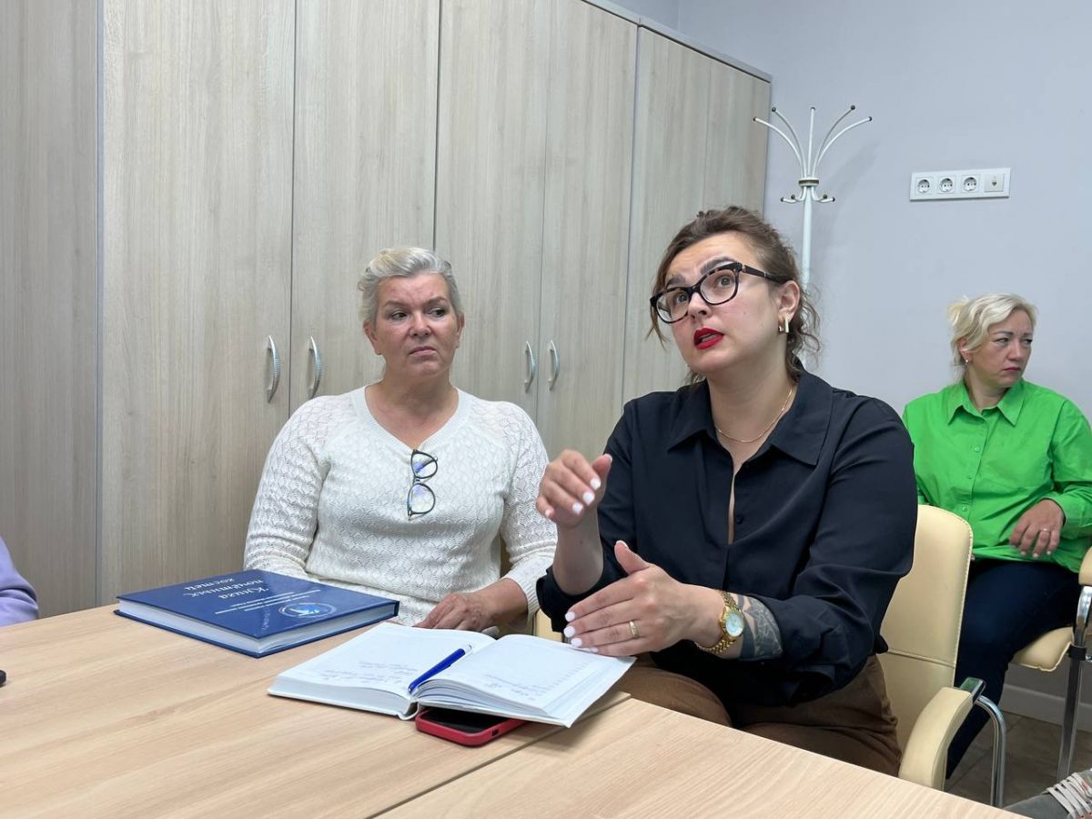 В Туле обсудили вопросы улучшения доступной среды для глухих и слабослышащих В Туле обсудили вопросы улучшения доступной среды для глухих и слабослышащих